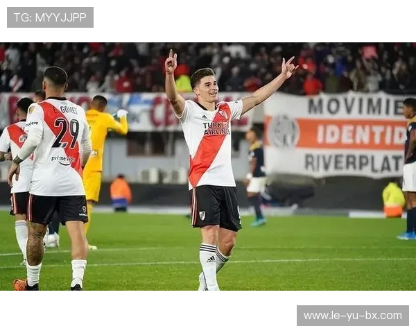 阿尔瓦雷斯：从阿根廷新星到曼城锋线核心成长史