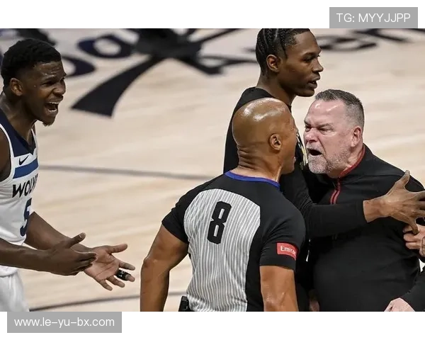 楚阿梅尼赛场表现稳健,助力球队稳步前行 楚阿梅尼赛场表现稳健,助力球队稳步前行